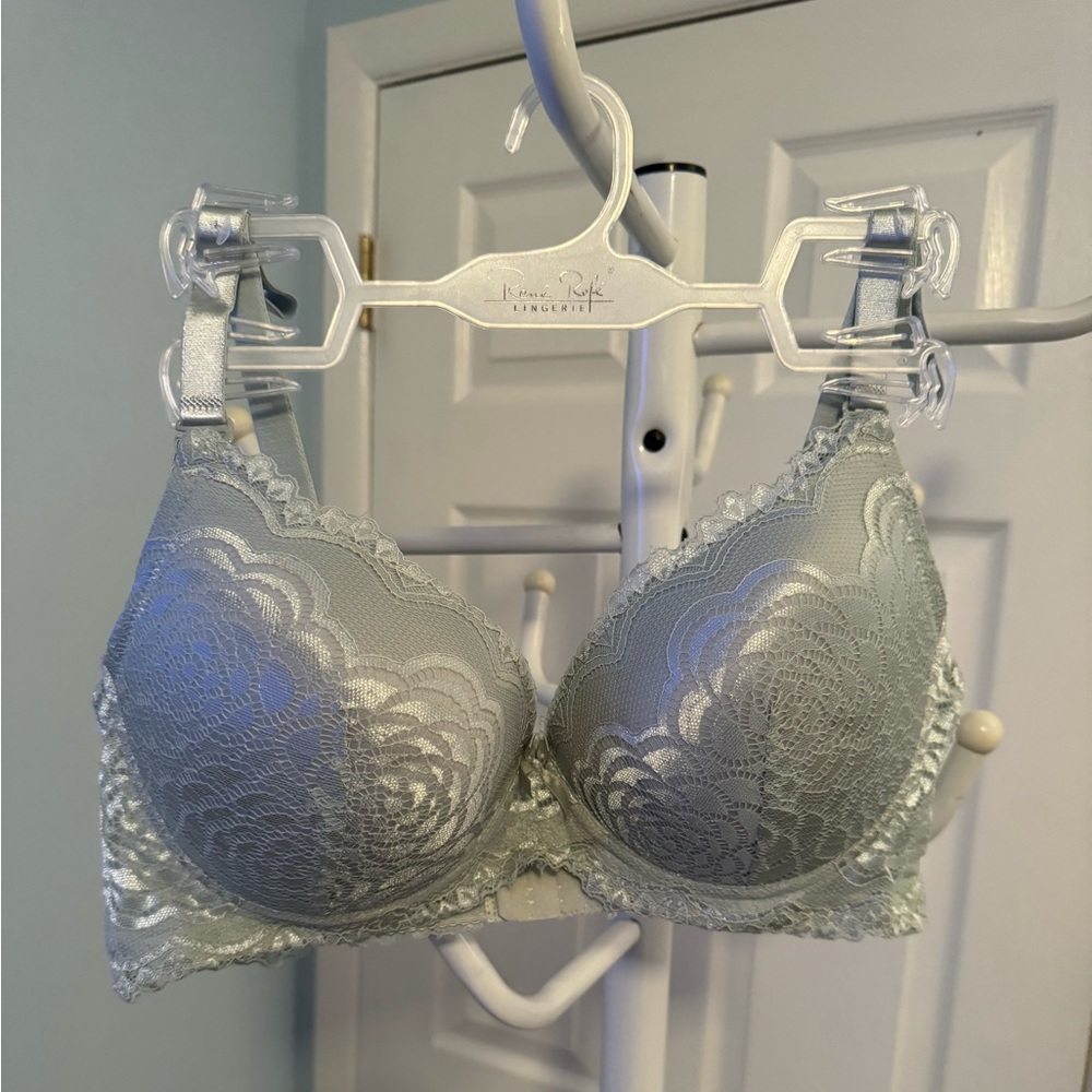 René Rofé Lingerie Push-Up Bra Size 38C Brand New Pale Sea Foam Color